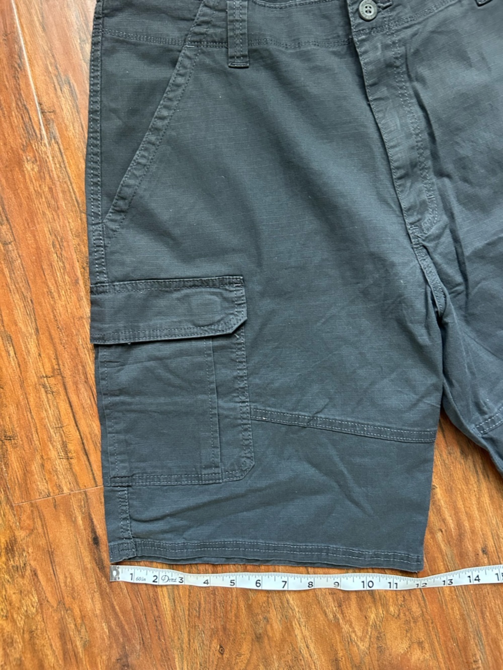 Wrangler Workwear ripstop technician shorts multiple pockets 38x10 - Picture 9 of 11